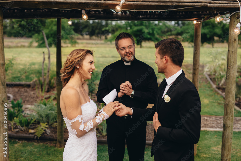 AdobeStock_200450695_Preview